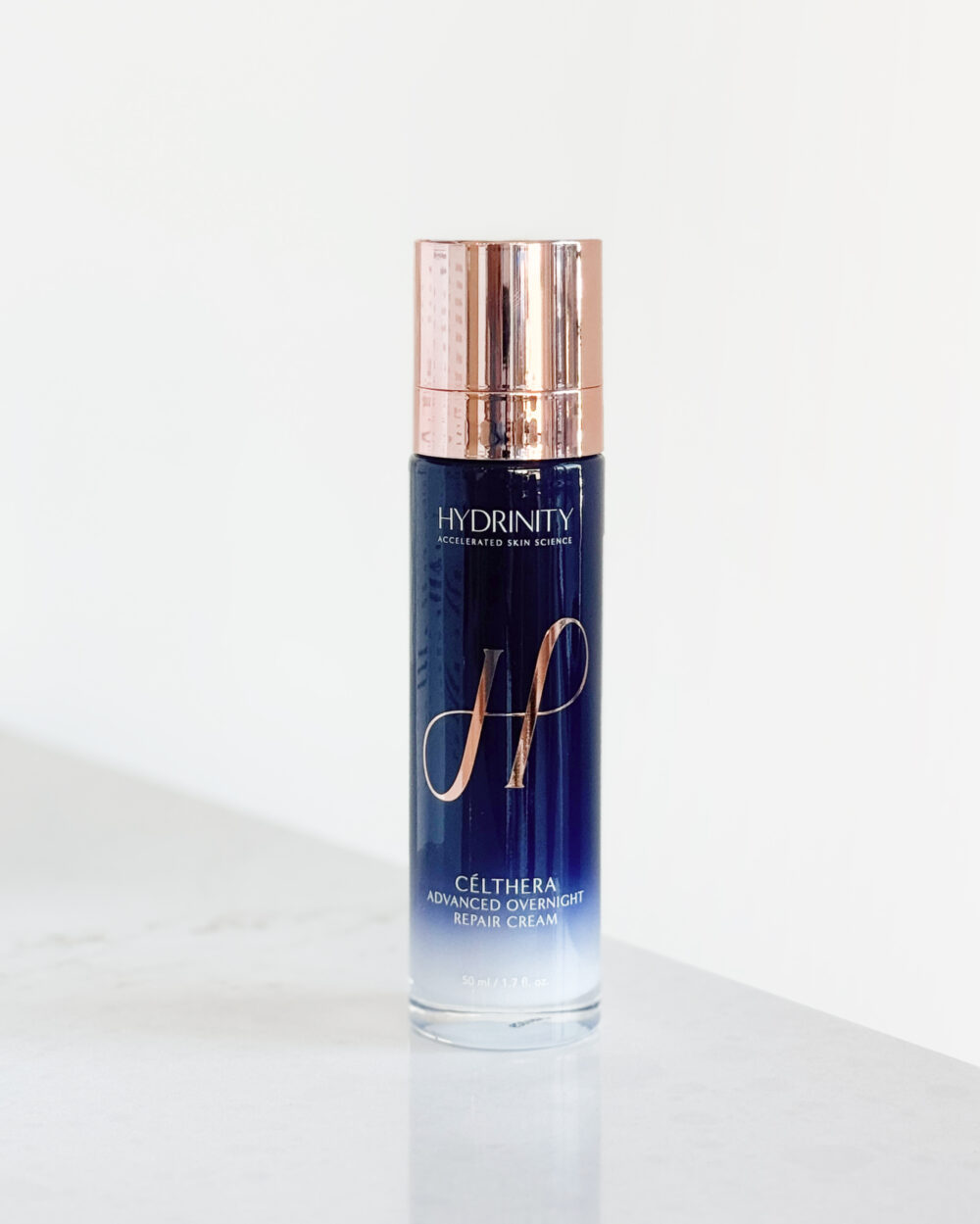 CÉLTHERA™ advanced overnight repair cream
